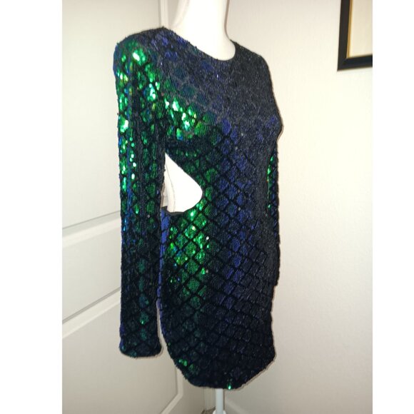 NWT FOREVER 21 Mermaid Sequin Open Back Mini Dress - After Dark Collection - M - Picture 4 of 12